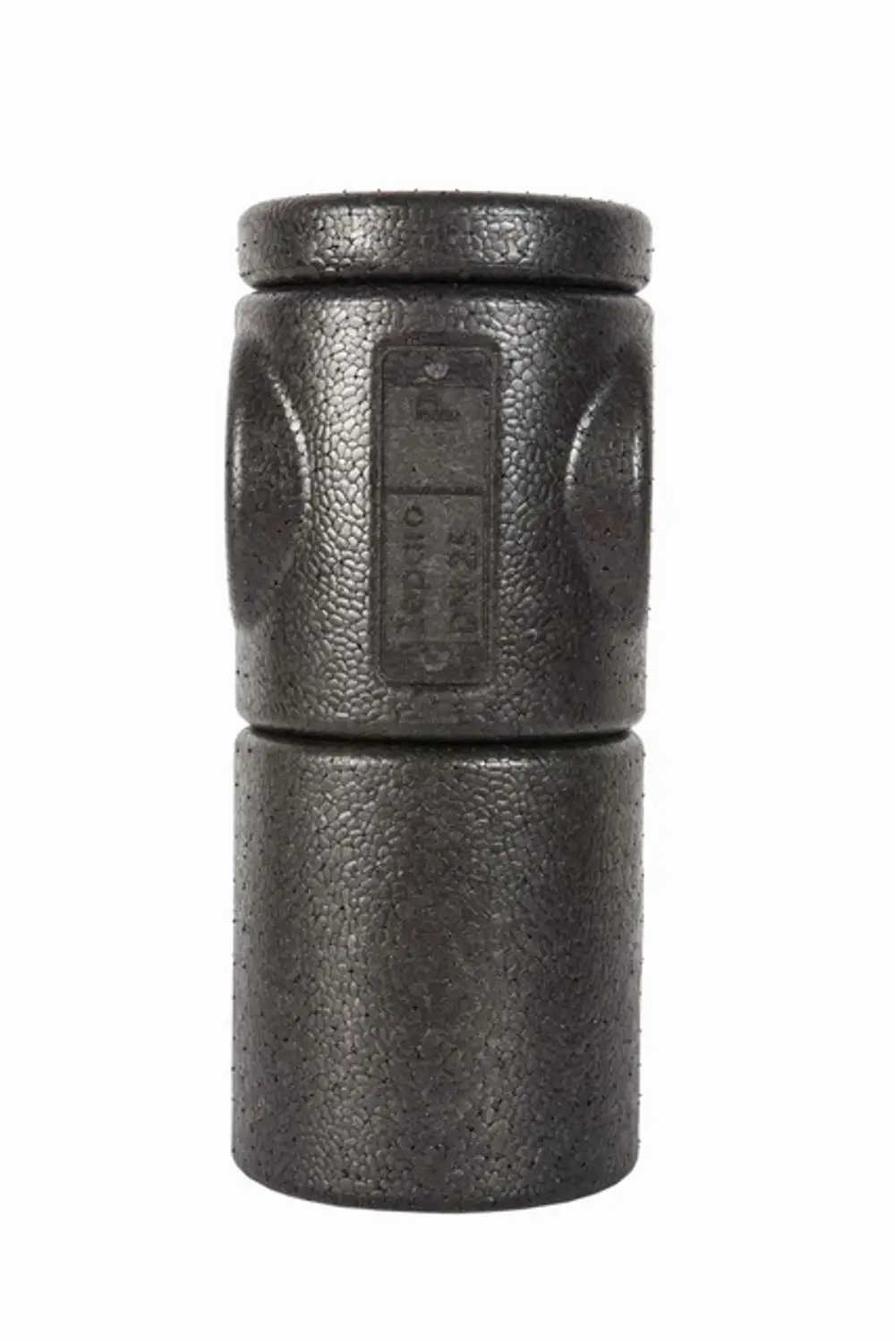 Schwarze Wärmedämmung aus Kunststoff, zylindrische Form mit strukturierten Oberflächen. Produkt von IMI Hydronic Engineering zur Dämmung von Rohrleitungen.